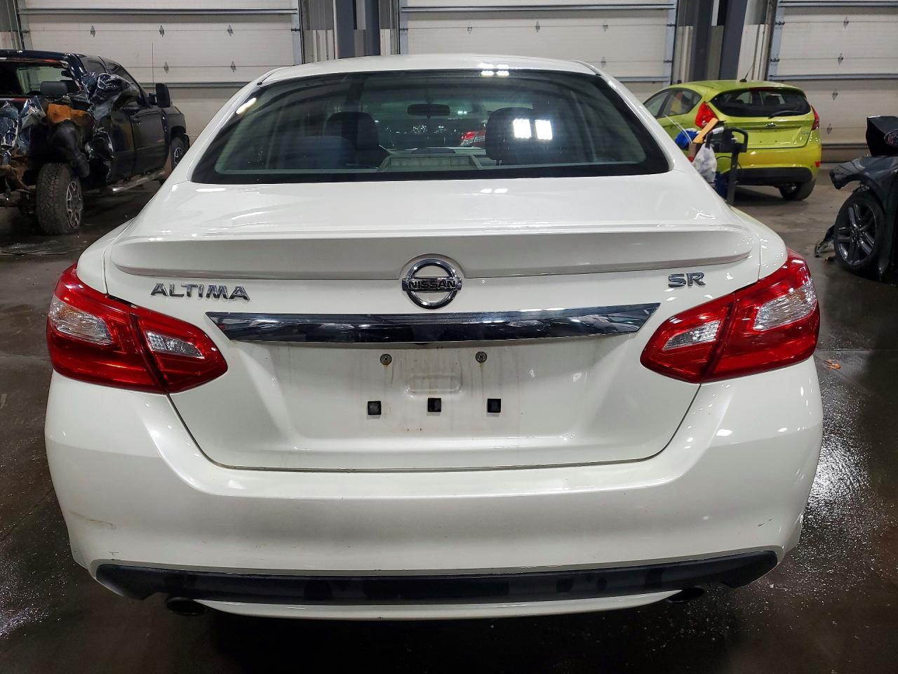 2016 NISSAN ALTIMA 2.5 SR photo 11