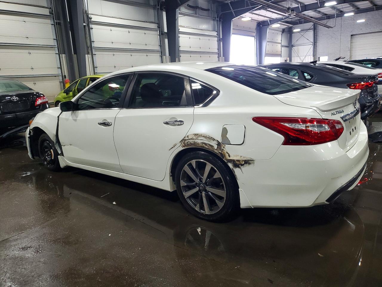 2016 NISSAN ALTIMA 2.5 SR photo 3