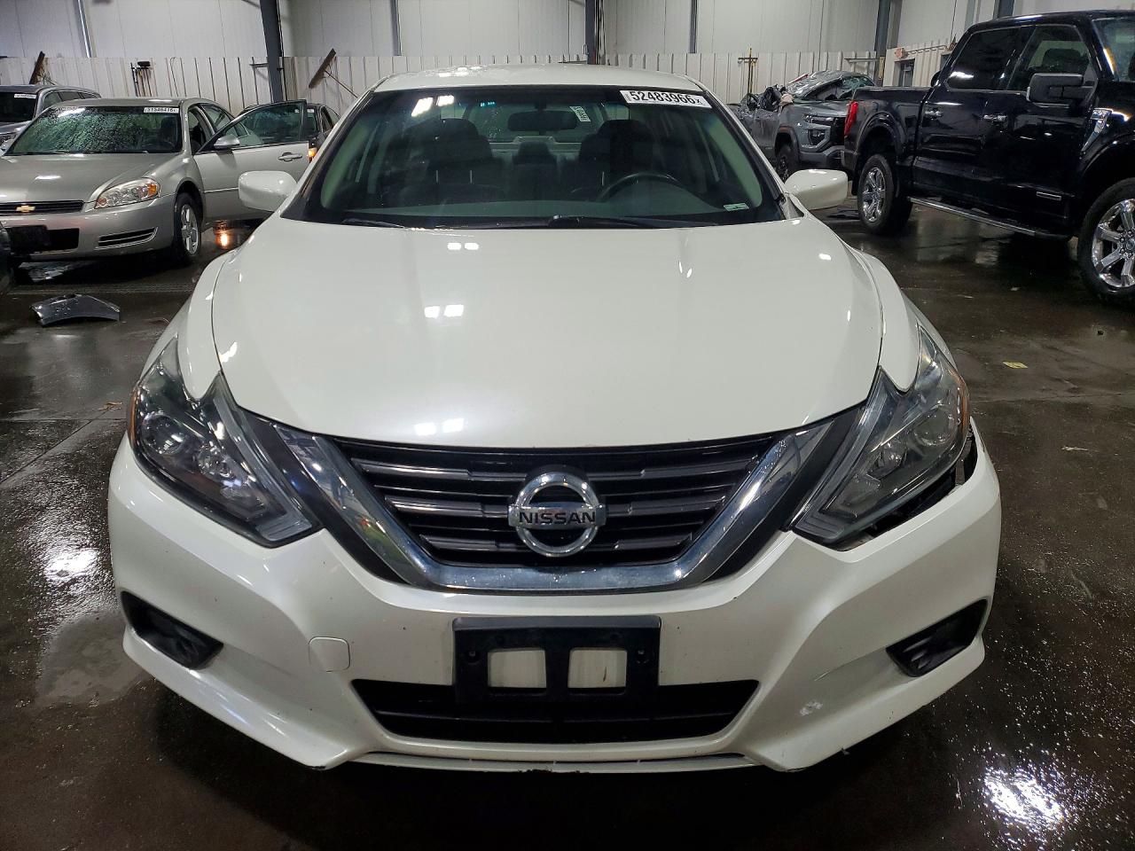 2016 NISSAN ALTIMA 2.5 SR photo 9