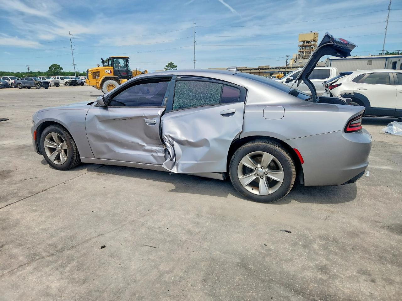 2016 DODGE CHARGER SXT photo 3