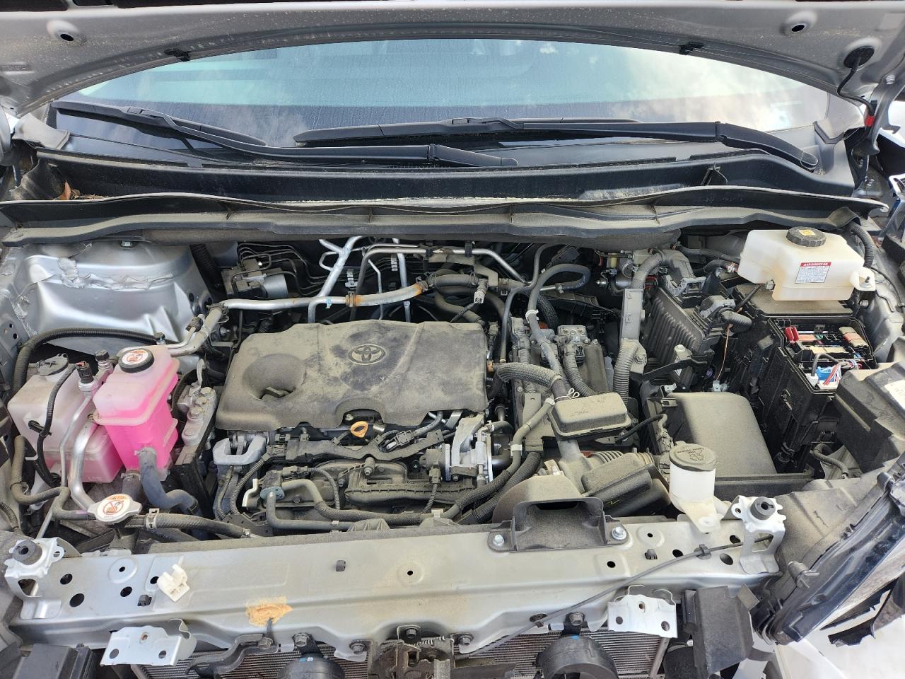 2021 TOYOTA SIENNA XLE photo 23