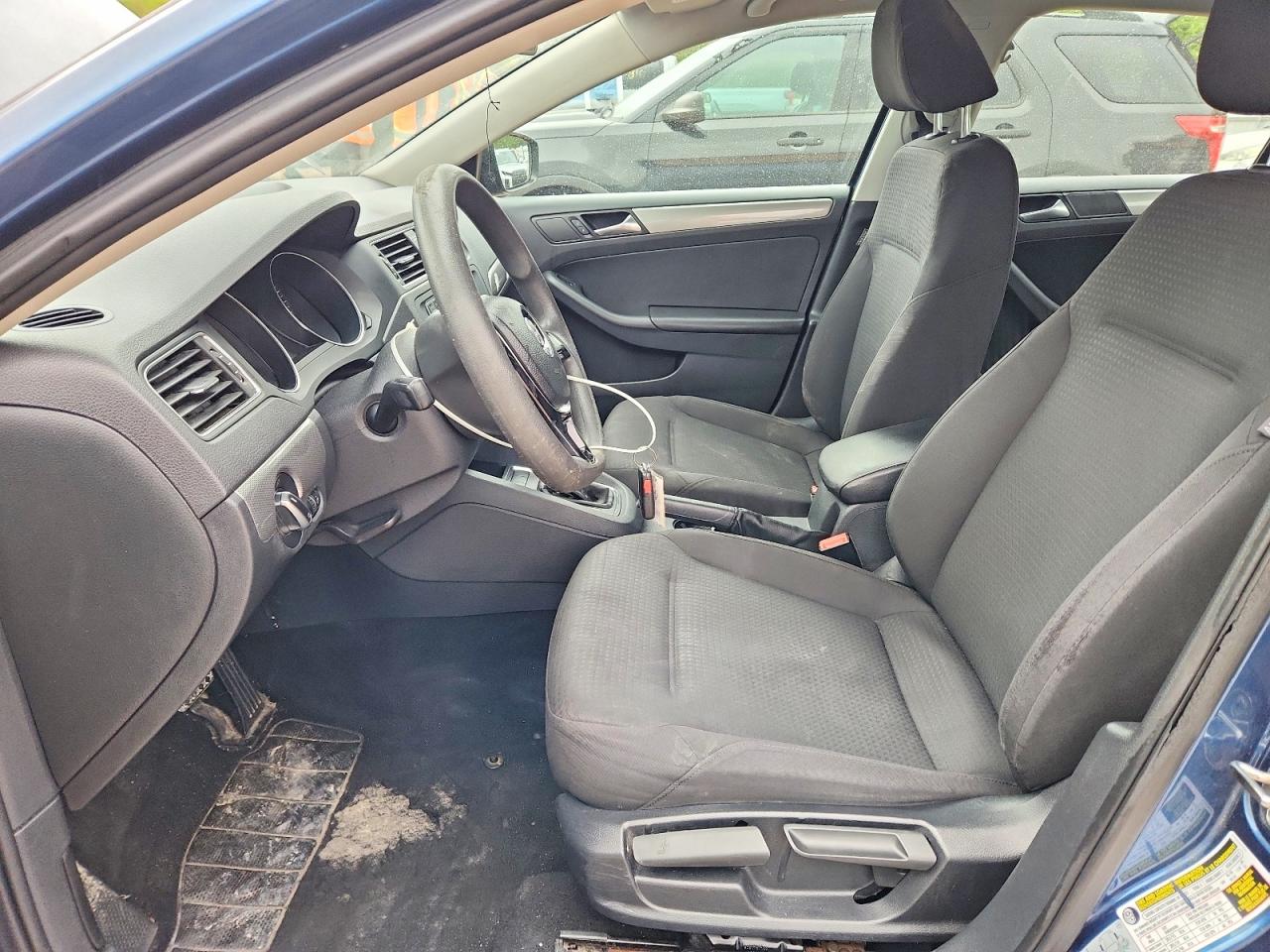 2016 VOLKSWAGEN JETTA SE photo 7