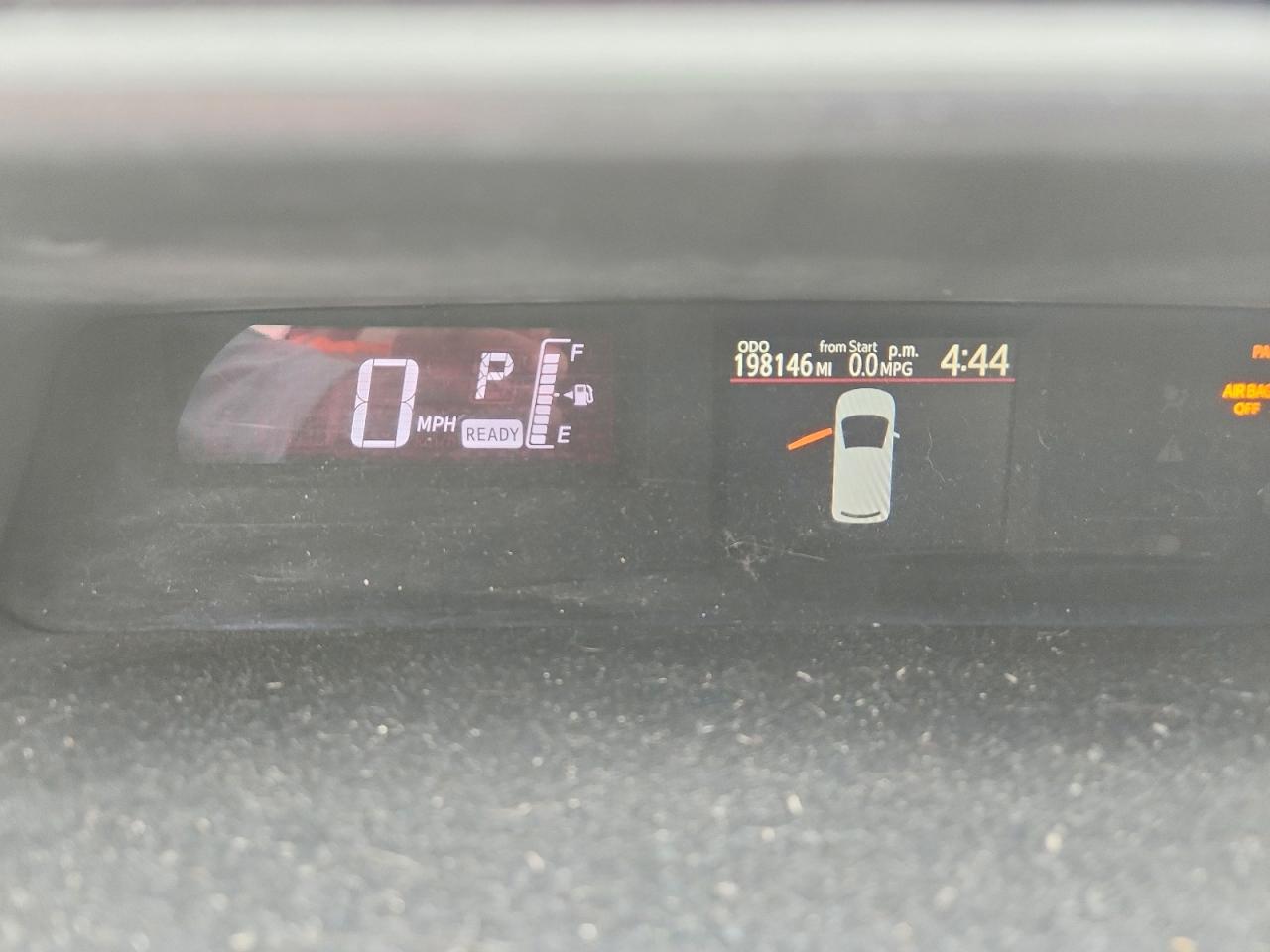 2015 TOYOTA PRIUS C ONE photo 9
