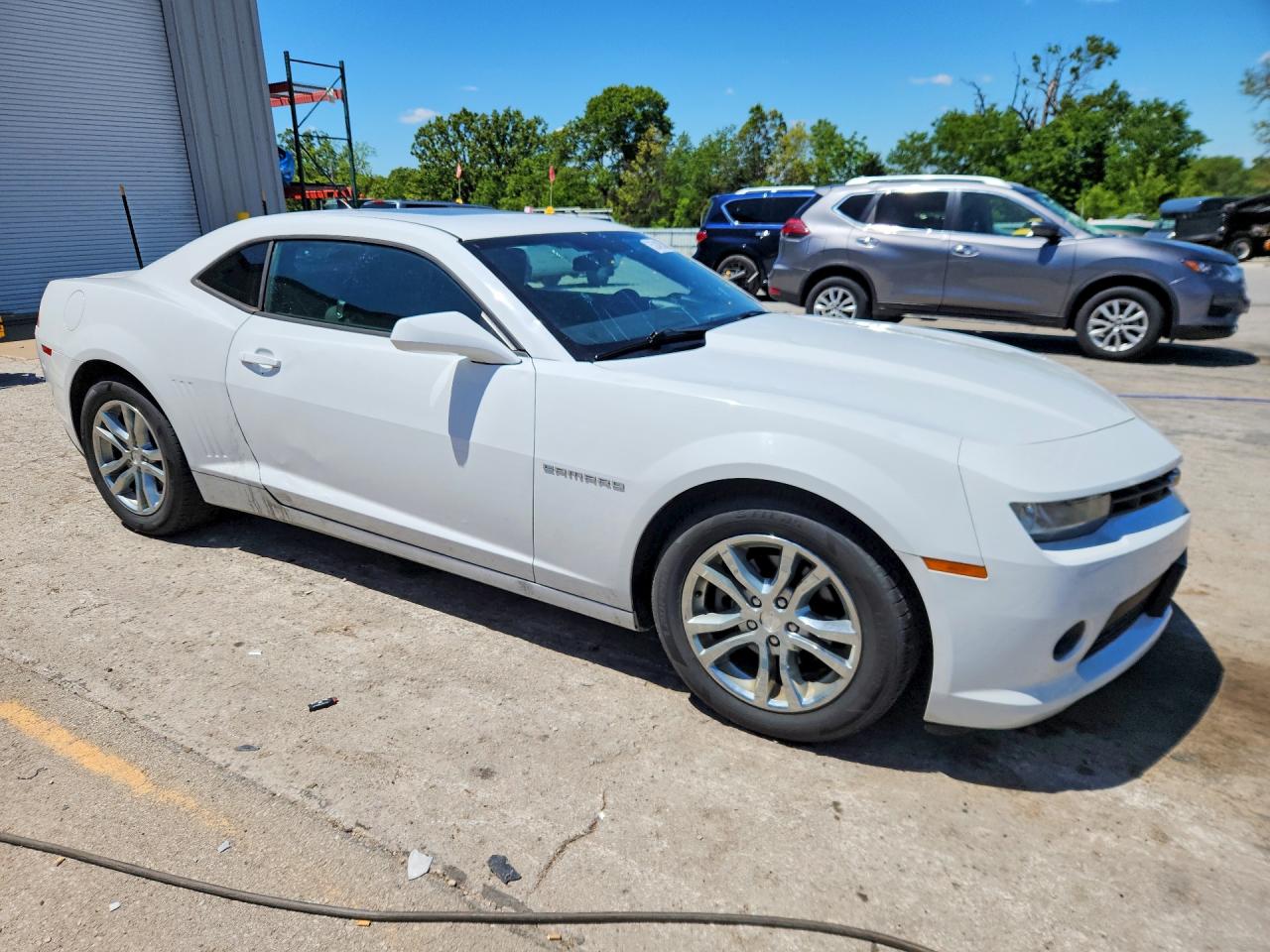2015 CHEVROLET CAMARO LT photo 4