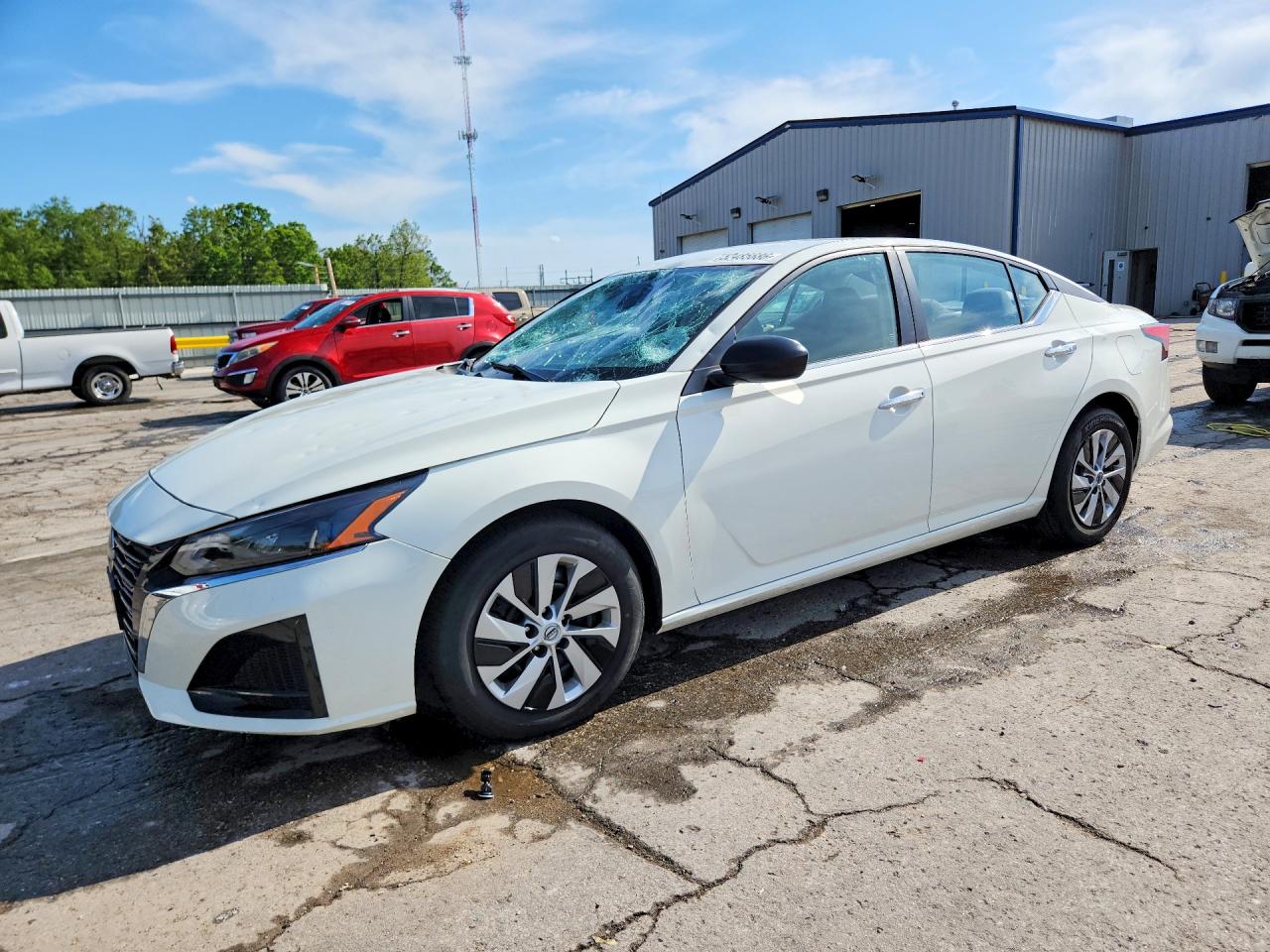 2024 NISSAN ALTIMA