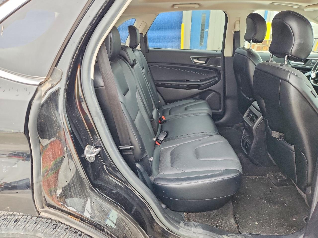 2018 FORD EDGE photo 31