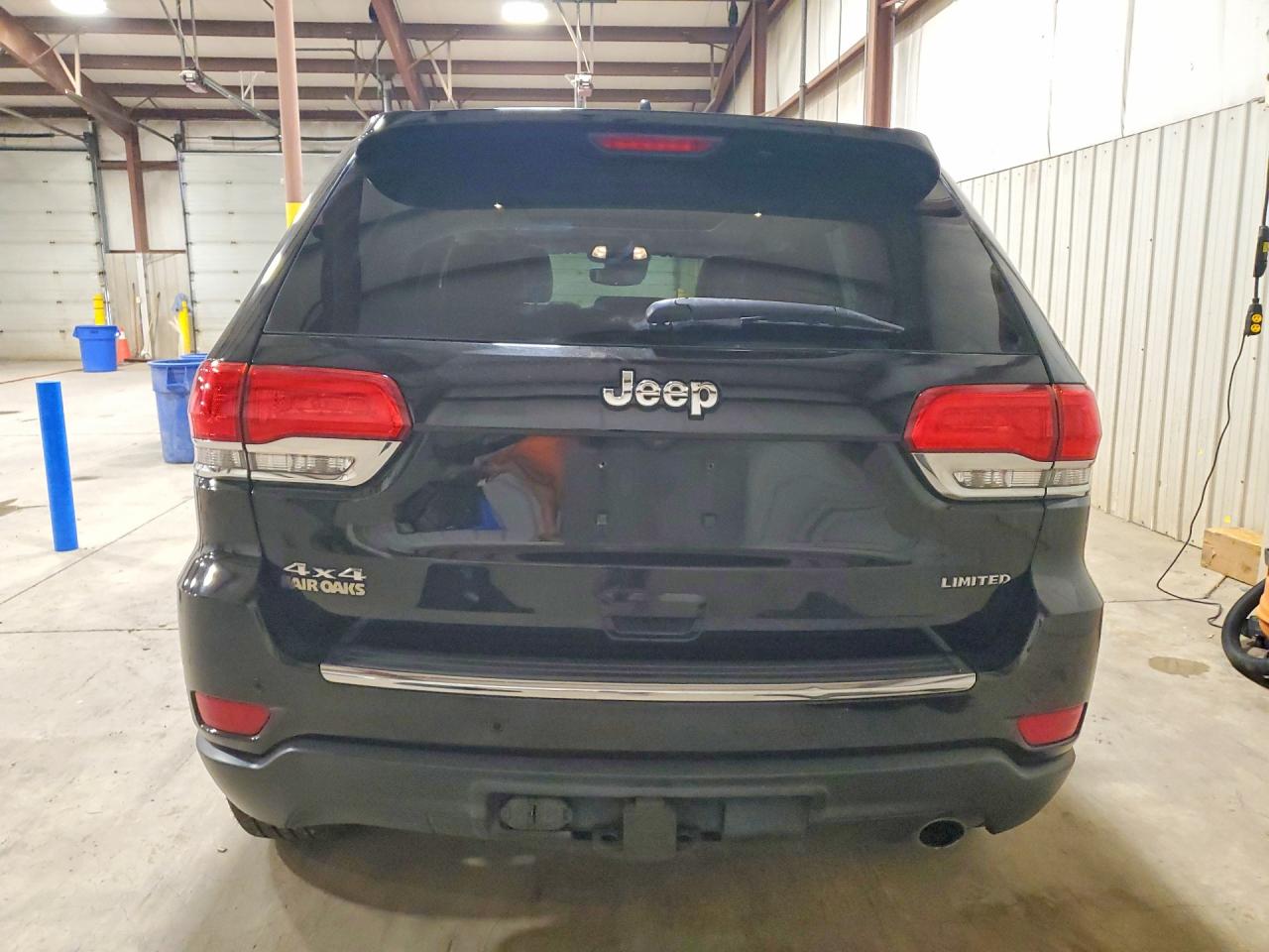 2018 JEEP GRAND CHEROKEE LIMITED photo 16