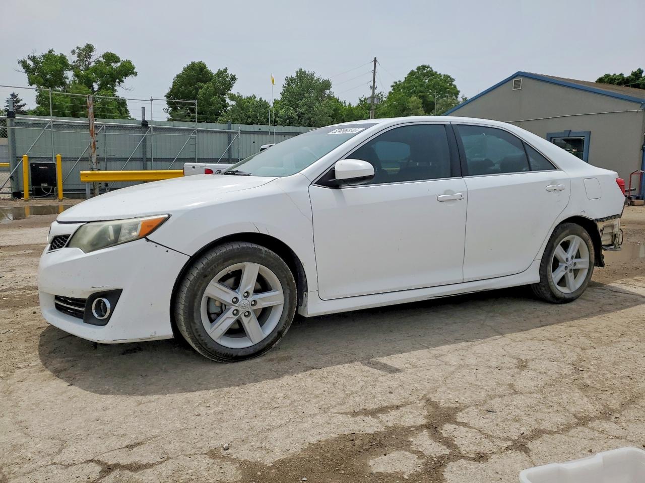 2013 TOYOTA CAMRY