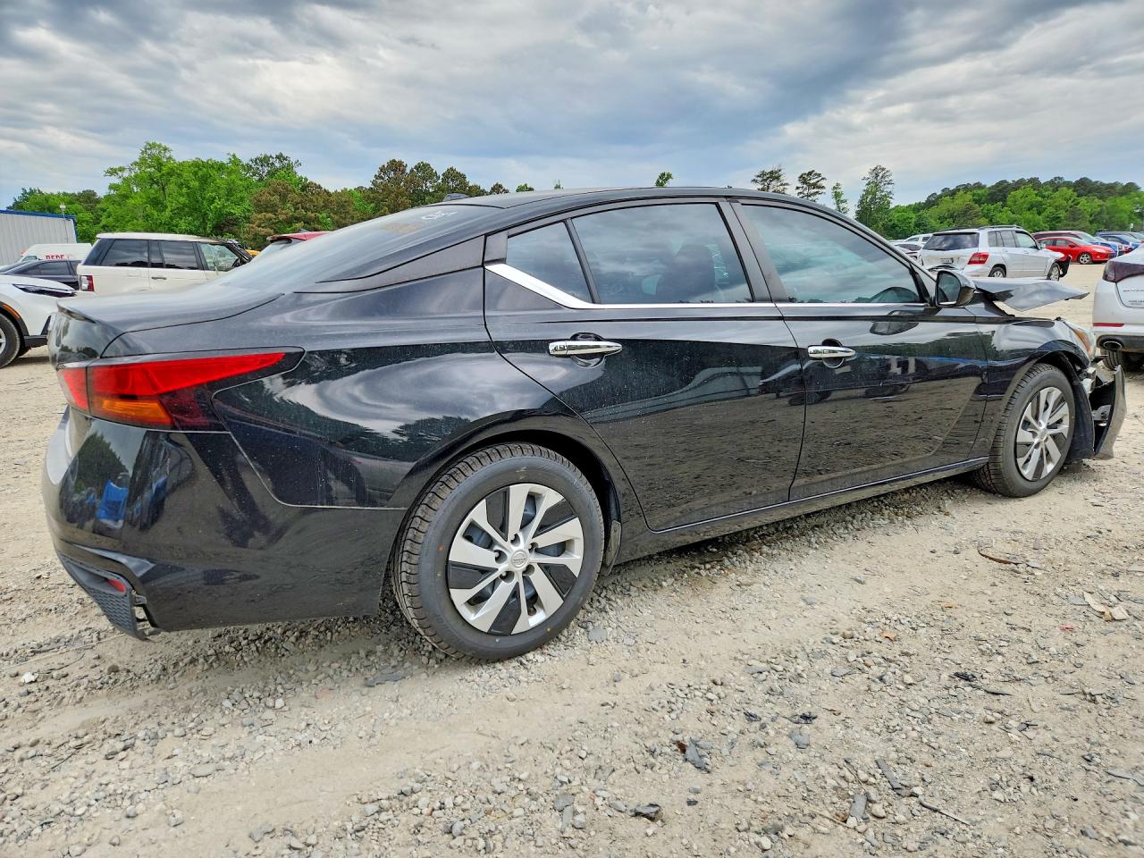 2019 NISSAN ALTIMA S photo 7