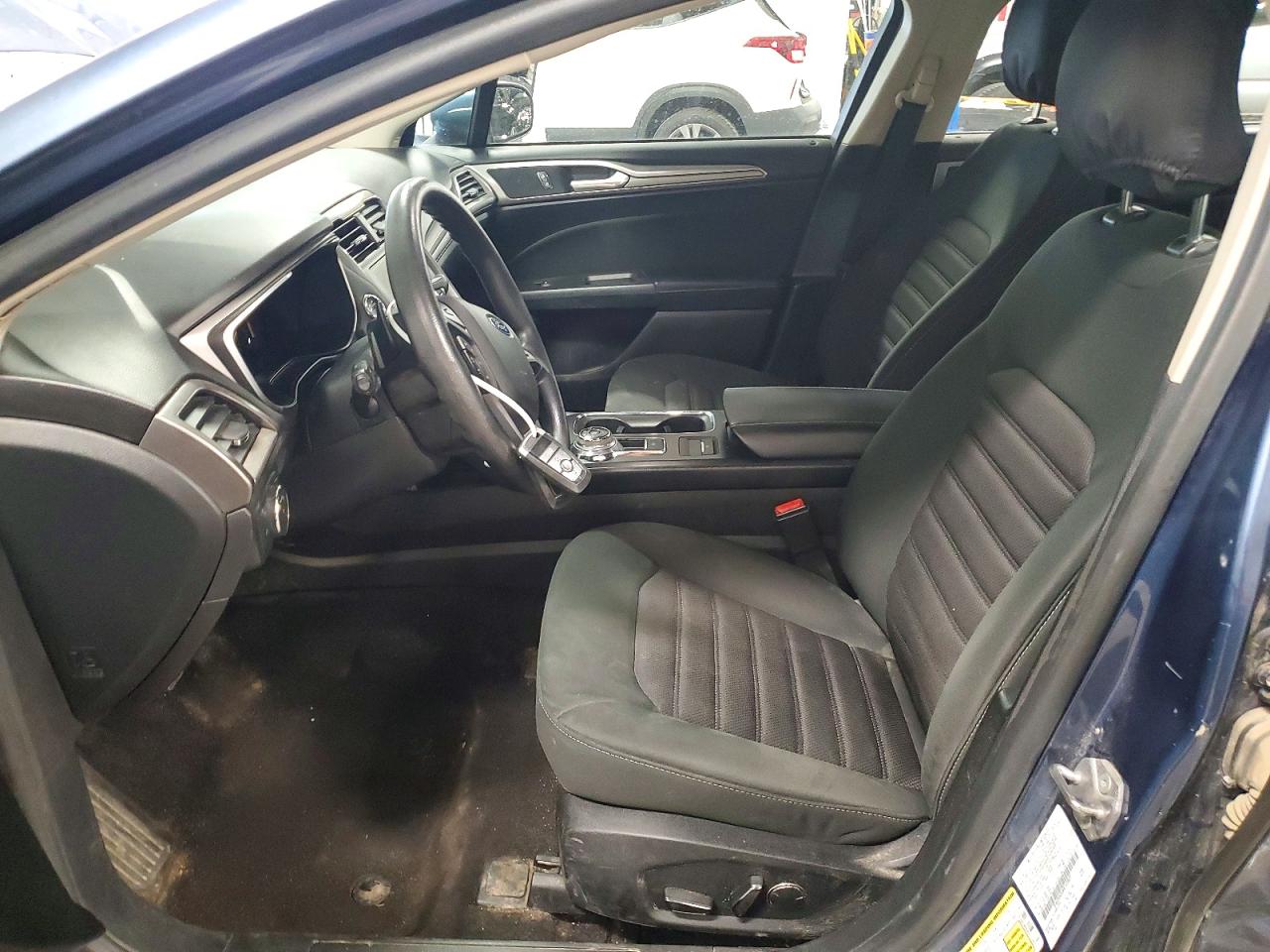 2019 FORD FUSION SE photo 13