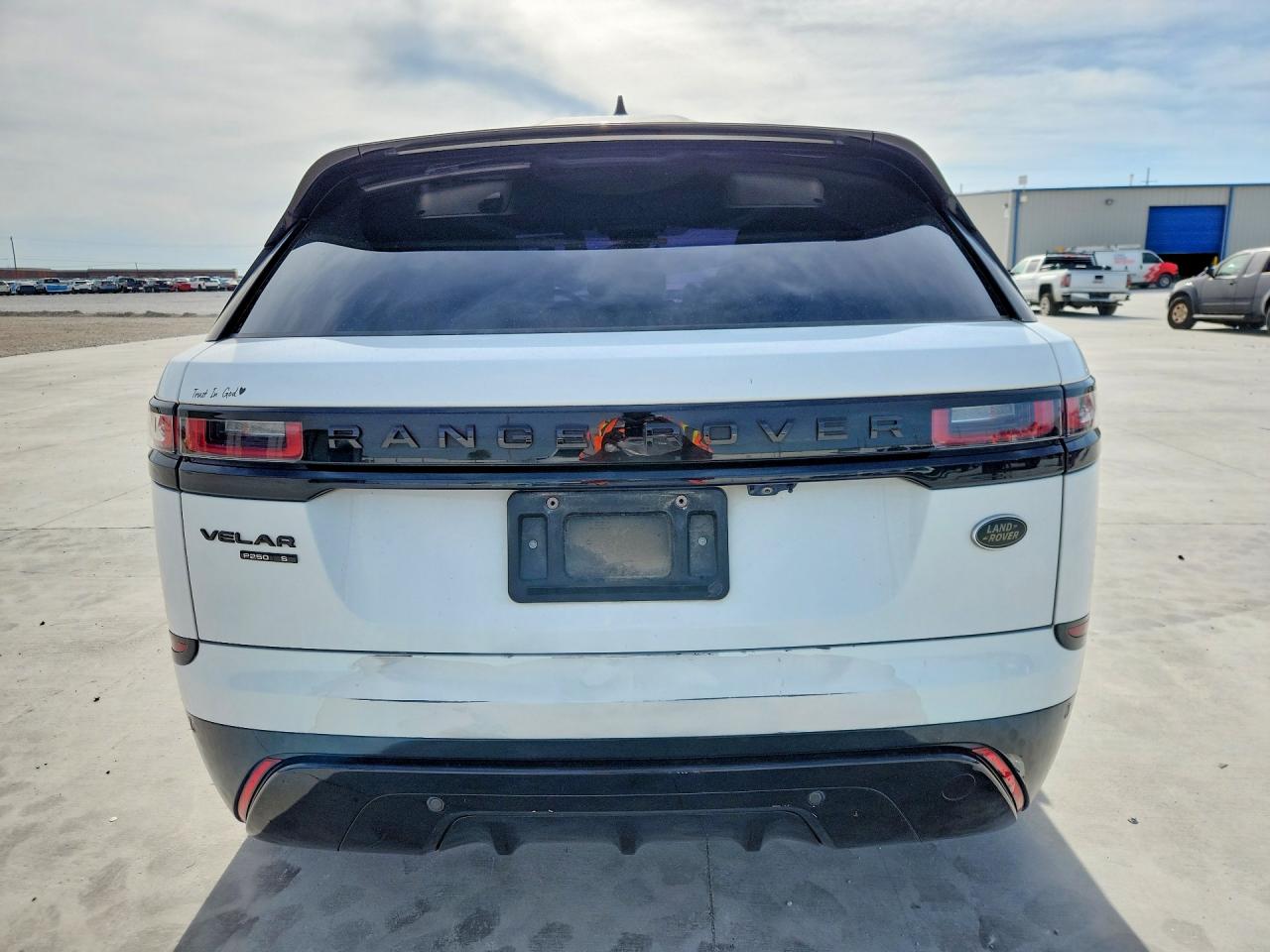 2020 LAND ROVER RANGE ROVER VELAR R-DYNAMIC S photo 11
