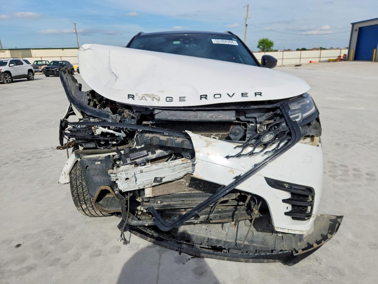 2020 LAND ROVER RANGE ROVER VELAR R-DYNAMIC S photo 9