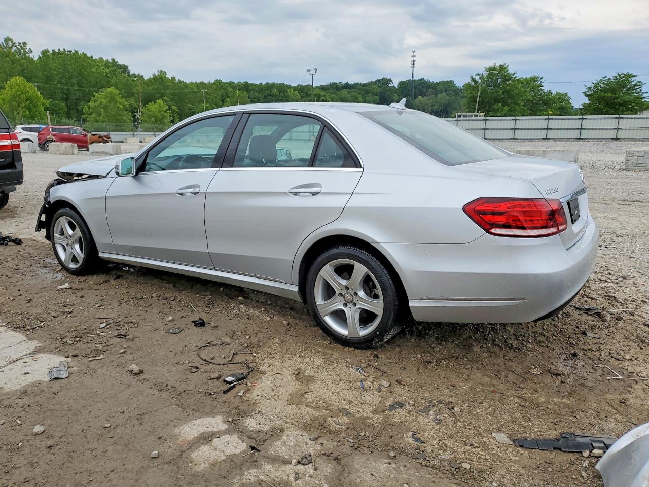 2016 MERCEDES-BENZ E 250 BLUETEC photo 3