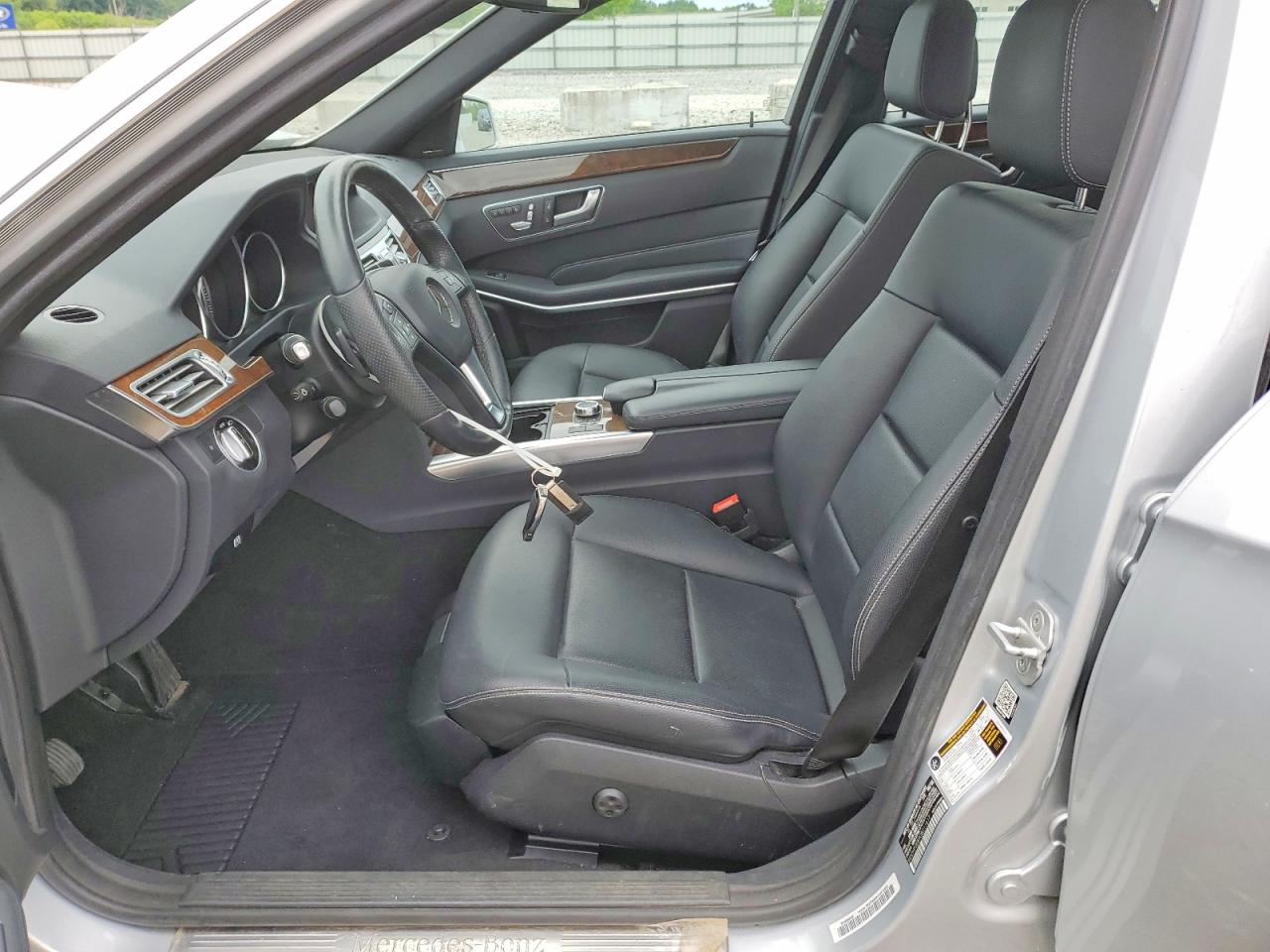 2016 MERCEDES-BENZ E 250 BLUETEC photo 13