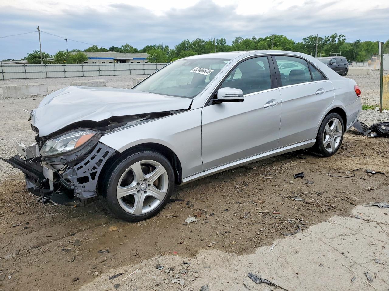 2016 MERCEDES-BENZ E