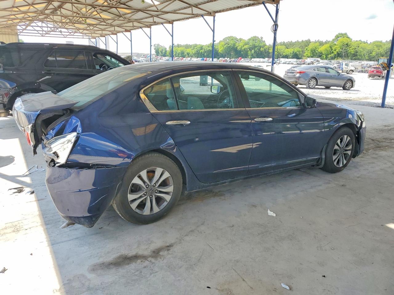 2015 HONDA ACCORD LX photo 3