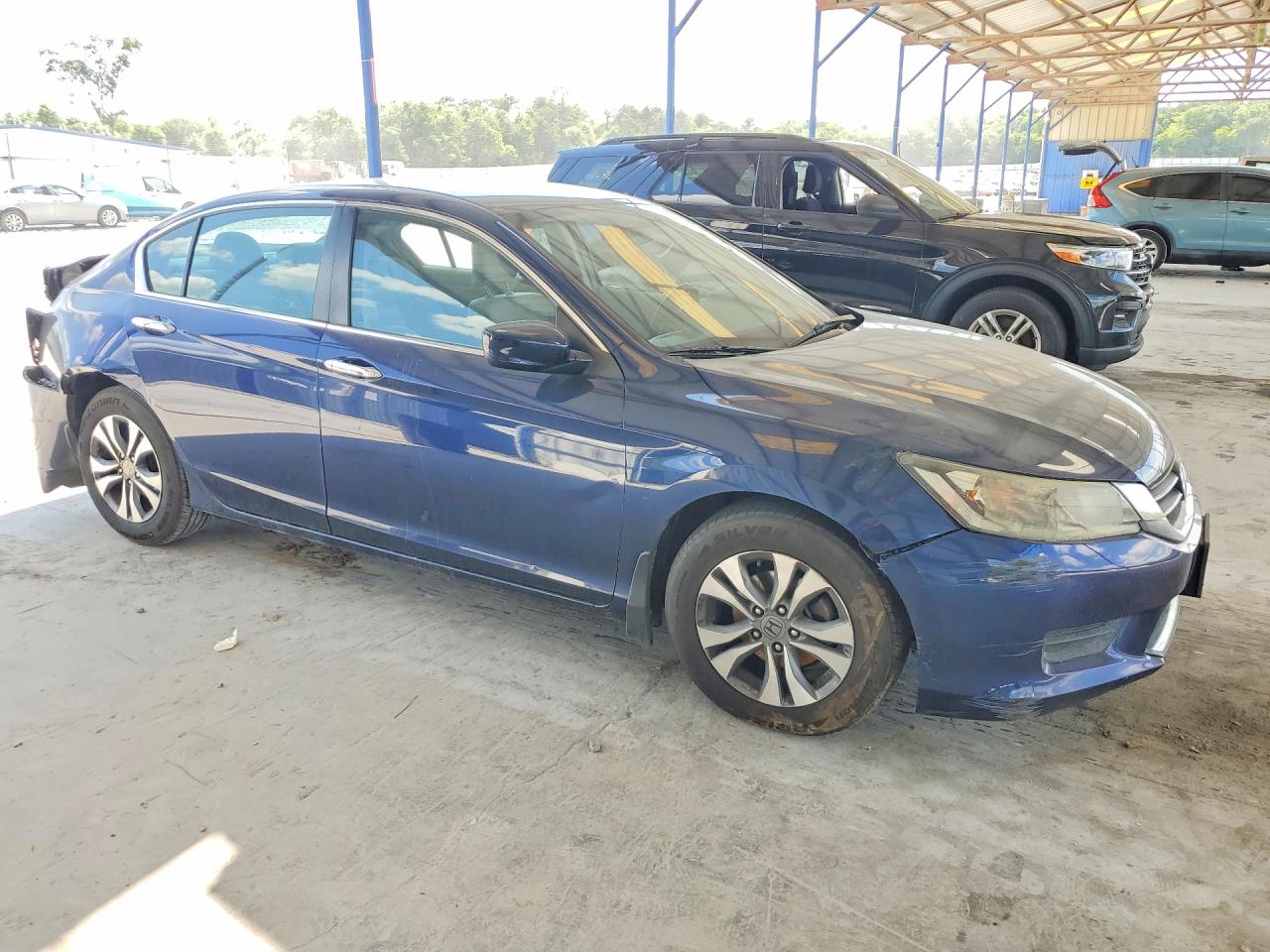 2015 HONDA ACCORD LX photo 4