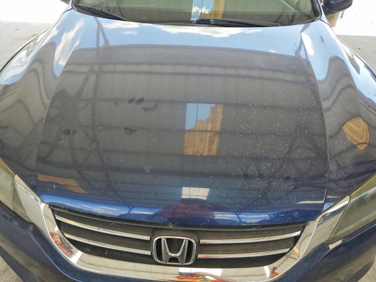 2015 HONDA ACCORD LX photo 11