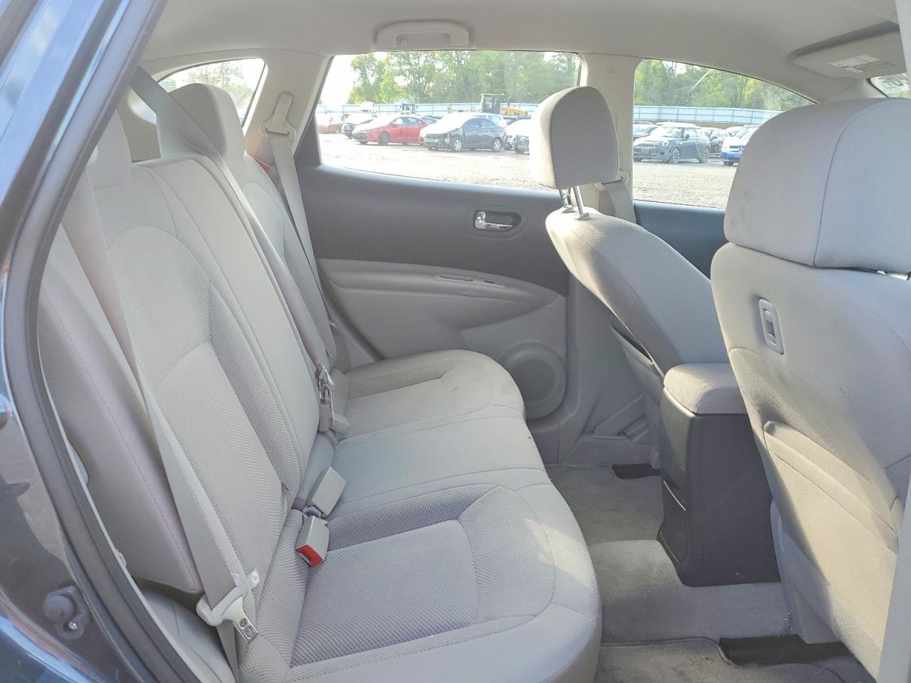 2015 NISSAN ROGUE SELECT S photo 28