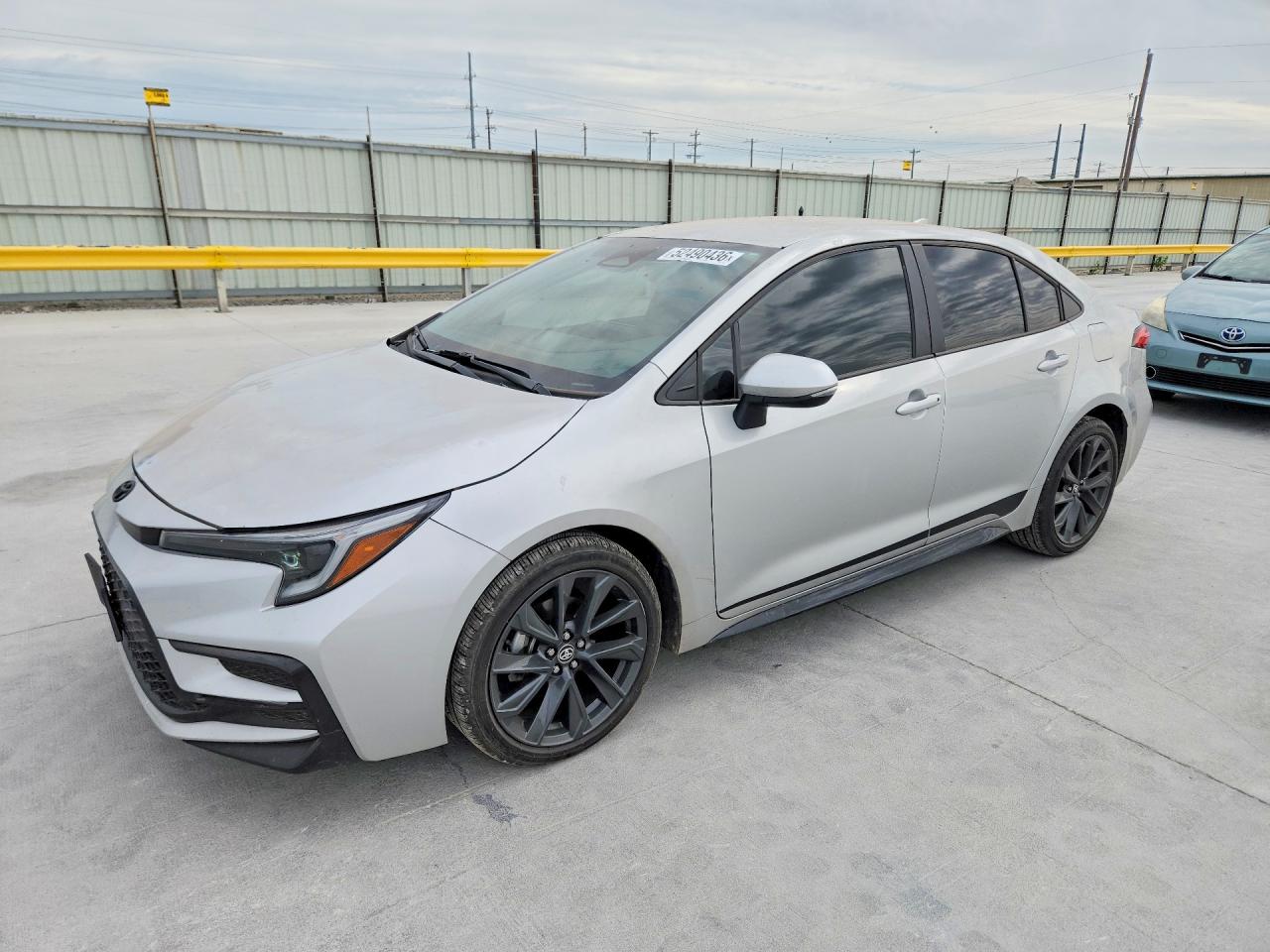 2024 TOYOTA COROLLA