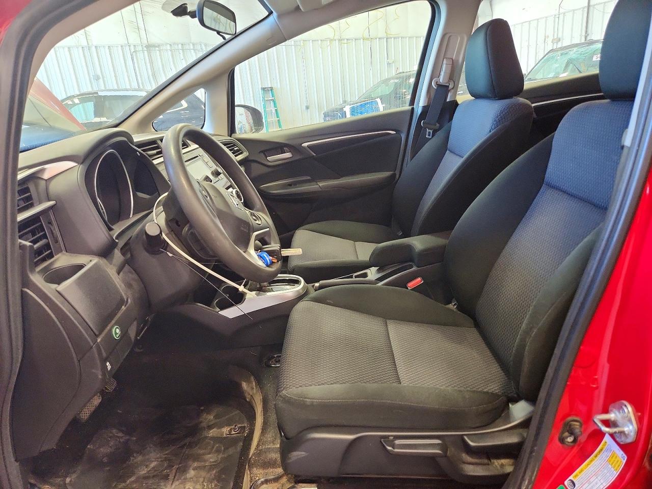 2019 HONDA FIT LX photo 19