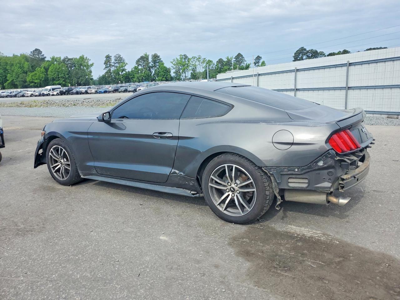 2016 FORD MUSTANG photo 4