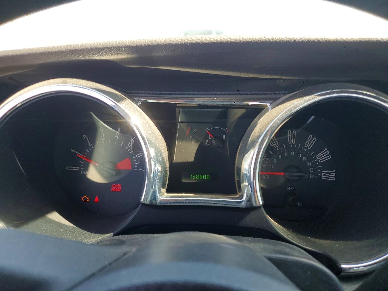 2005 FORD MUSTANG photo 25