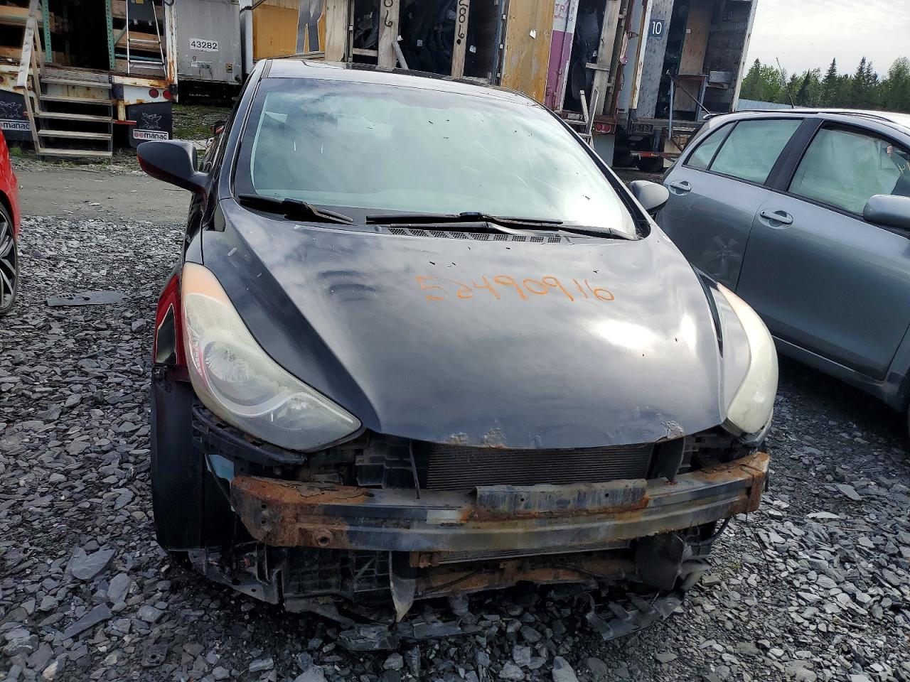 2013 HYUNDAI ELANTRA GLS photo 5