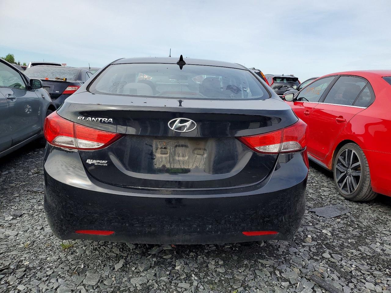 2013 HYUNDAI ELANTRA GLS photo 6