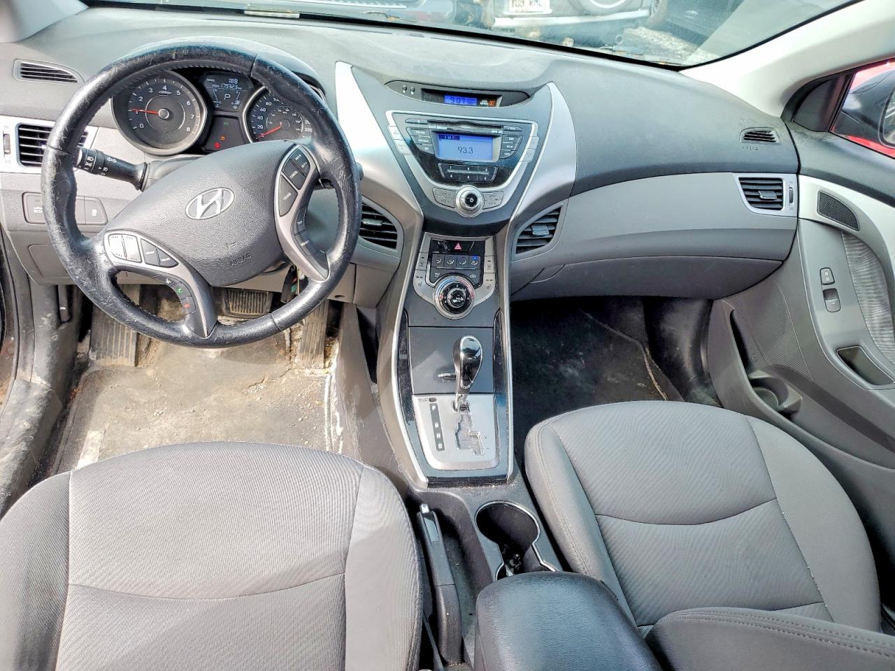 2013 HYUNDAI ELANTRA GLS photo 8