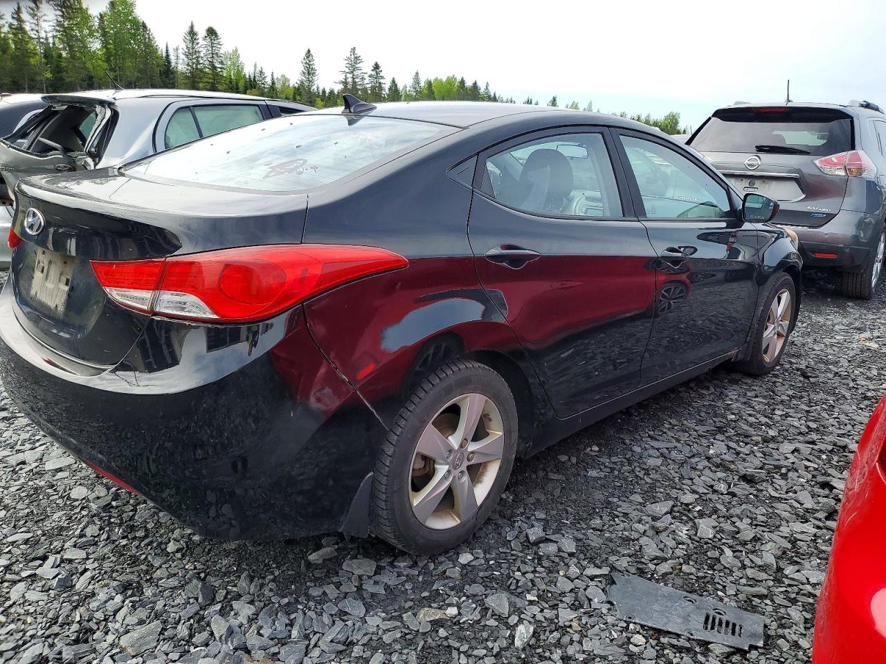 2013 HYUNDAI ELANTRA GLS photo 3