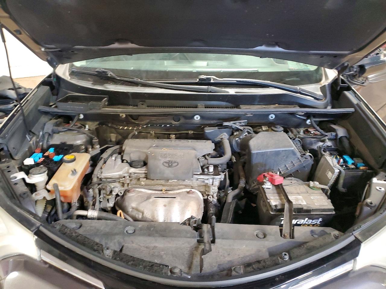 2017 TOYOTA RAV4 XLE photo 23