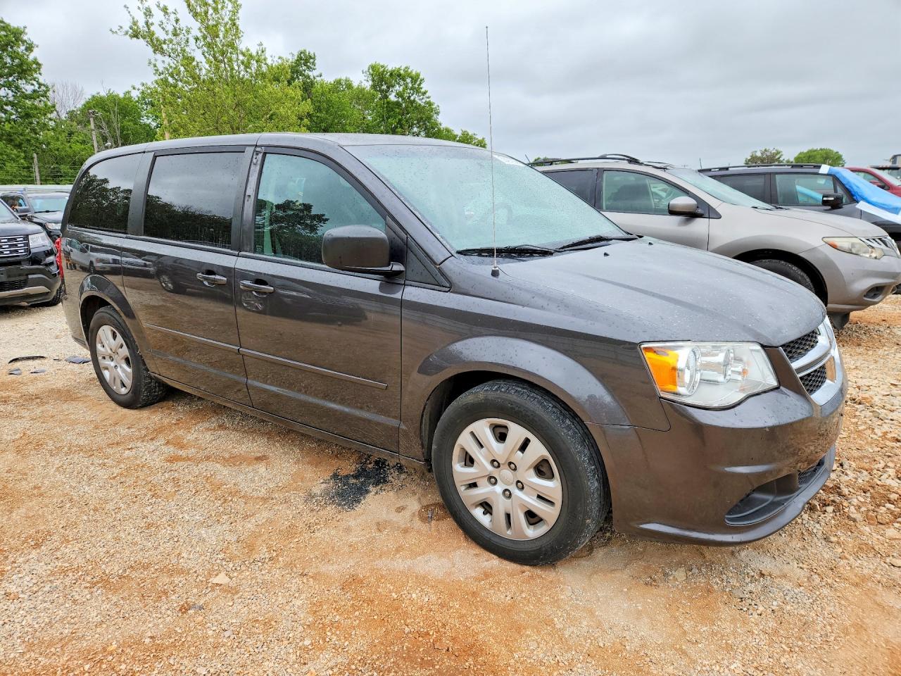 2015 DODGE GRAND CARAVAN SE photo 7
