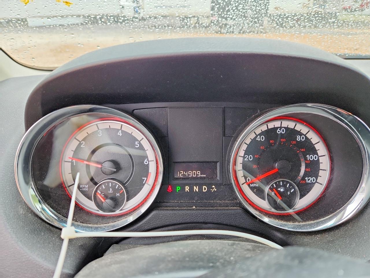 2015 DODGE GRAND CARAVAN SE photo 17