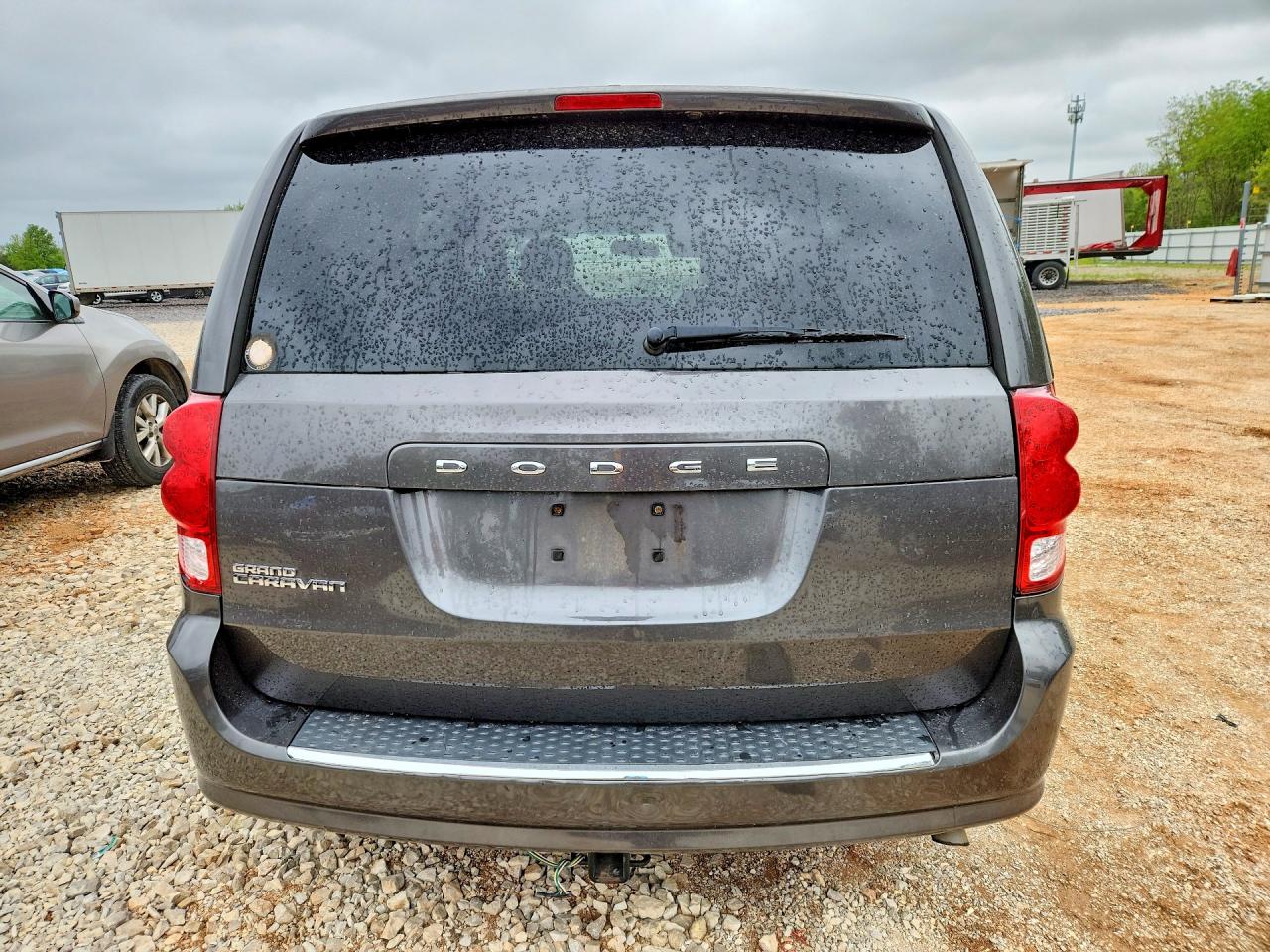 2015 DODGE GRAND CARAVAN SE photo 11
