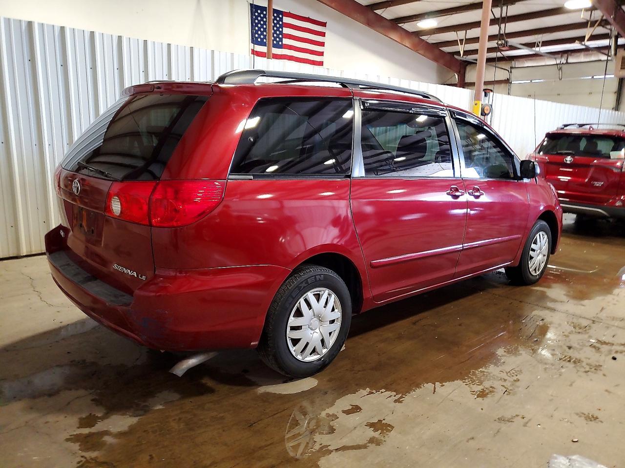 2006 TOYOTA SIENNA LE 8 PASSENGER photo 7