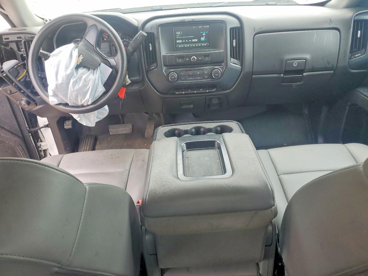 2018 CHEVROLET SILVERADO K1500 photo 22