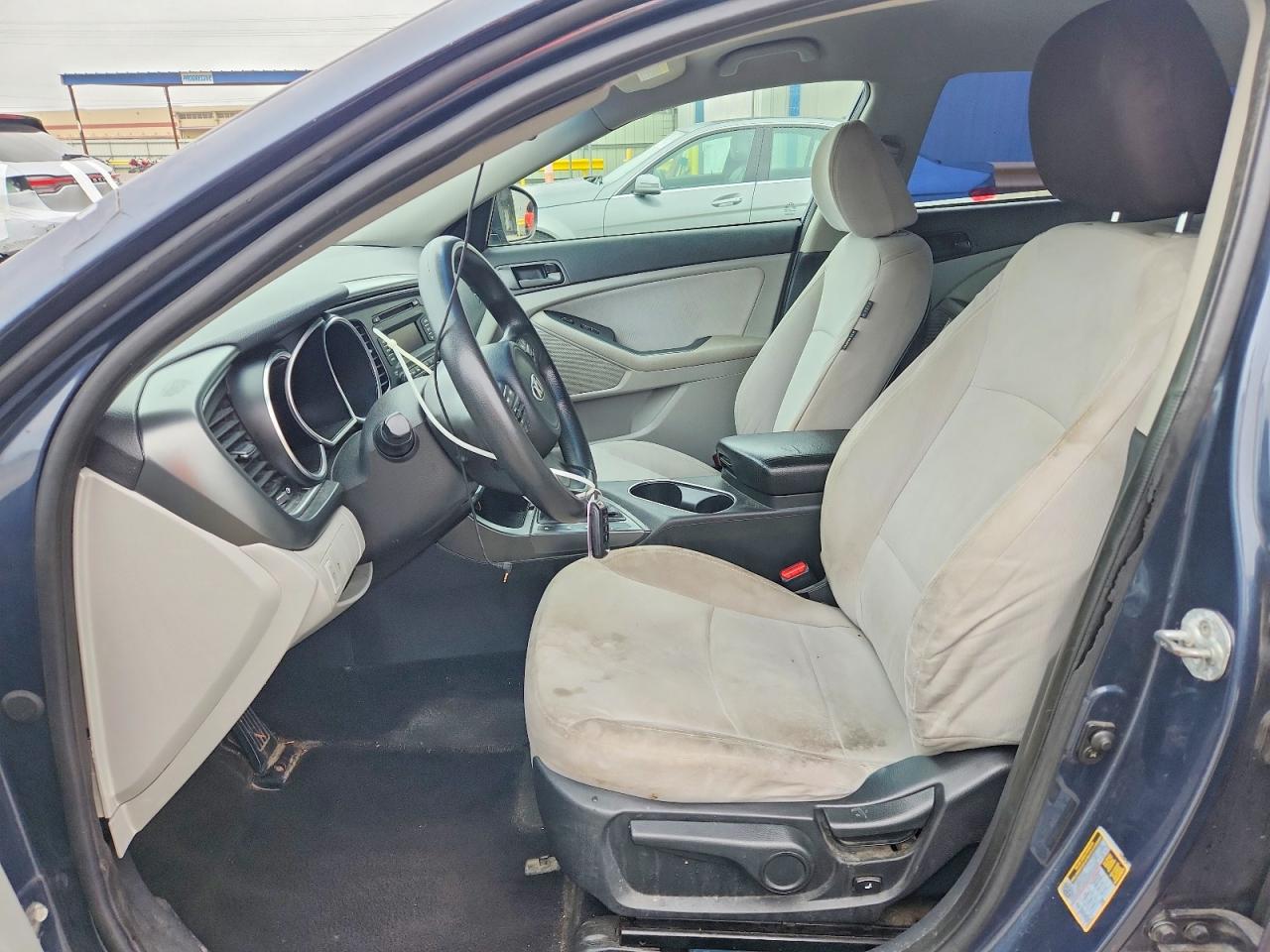 2015 KIA OPTIMA LX photo 13
