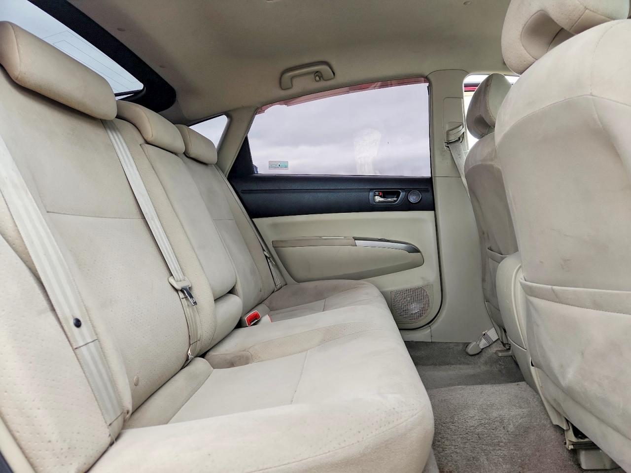 2008 TOYOTA PRIUS BASE photo 28