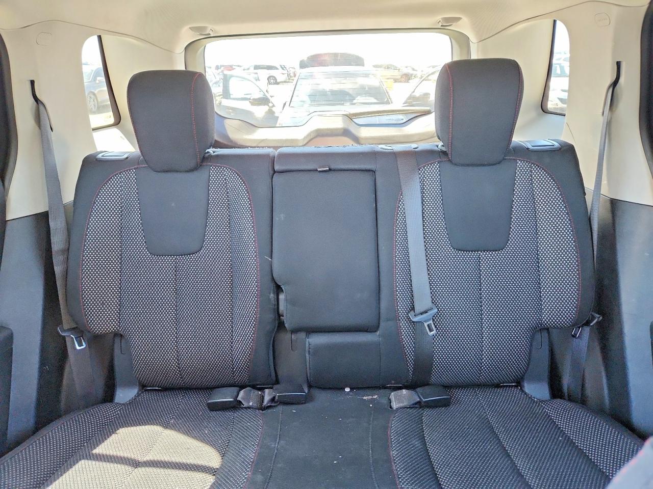 2015 GMC TERRAIN SLE photo 19