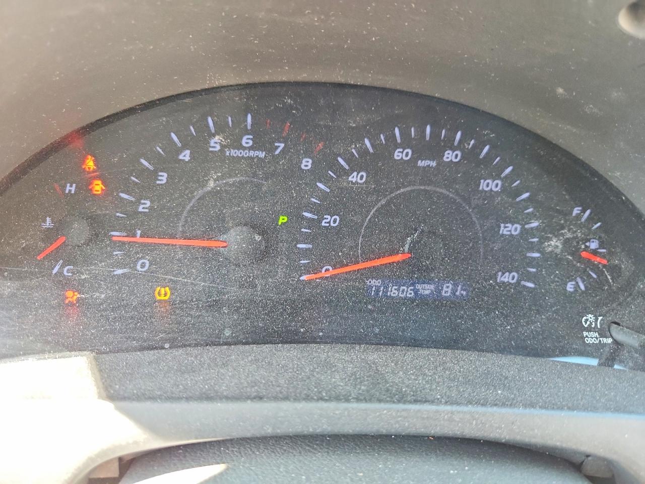 2010 TOYOTA CAMRY LE photo 17