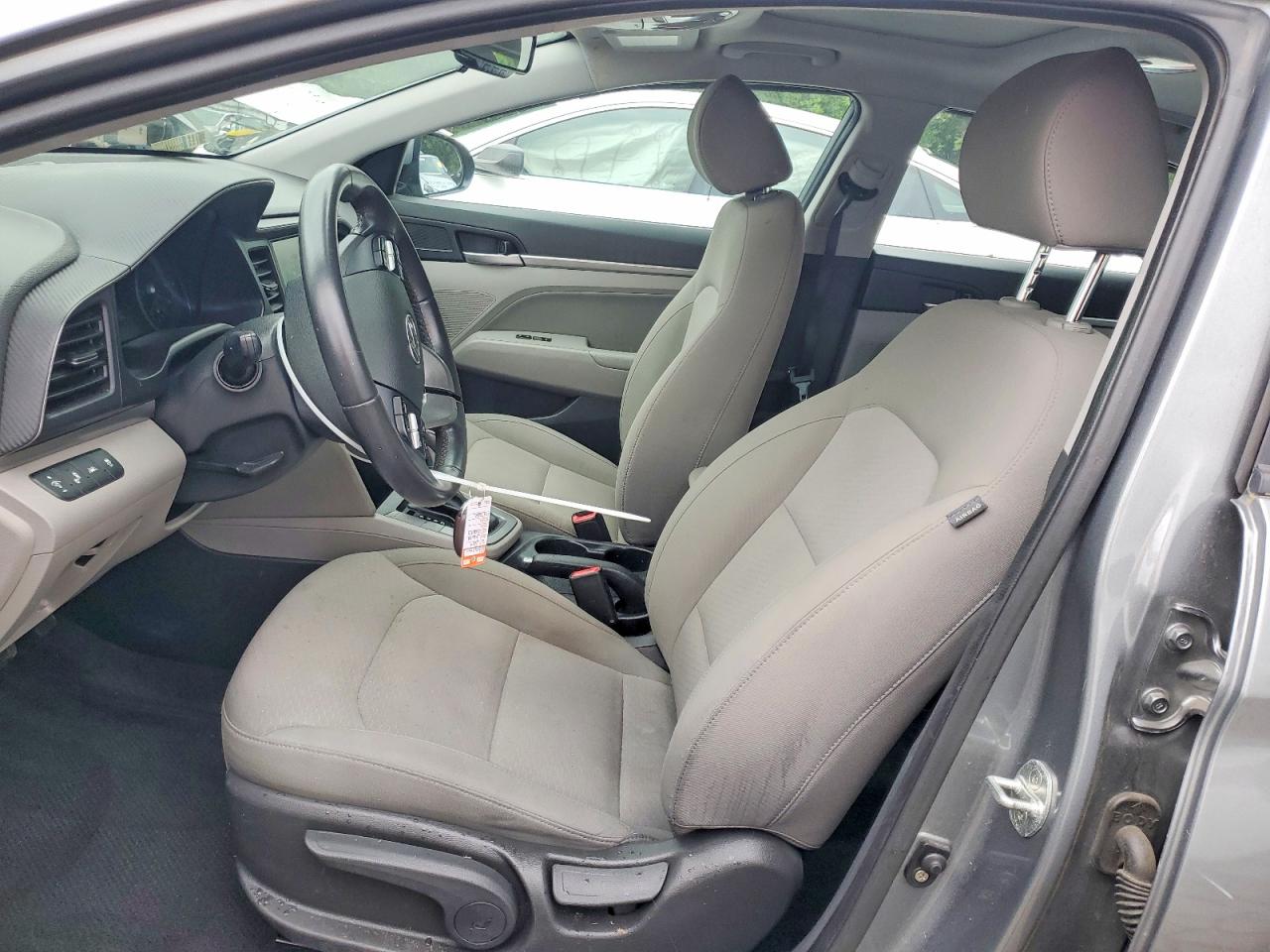 2019 HYUNDAI ELANTRA VALUE EDITION photo 19