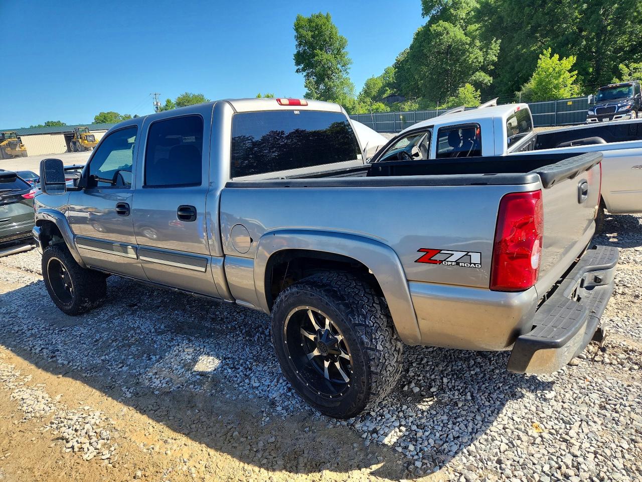 2006 CHEVROLET SILVERADO K1500 photo 4