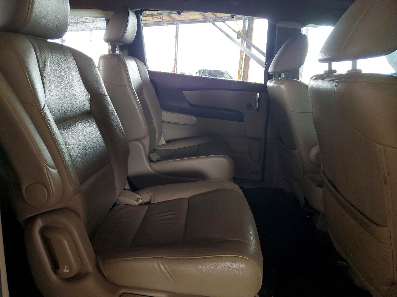 2016 HONDA ODYSSEY EXL photo 21