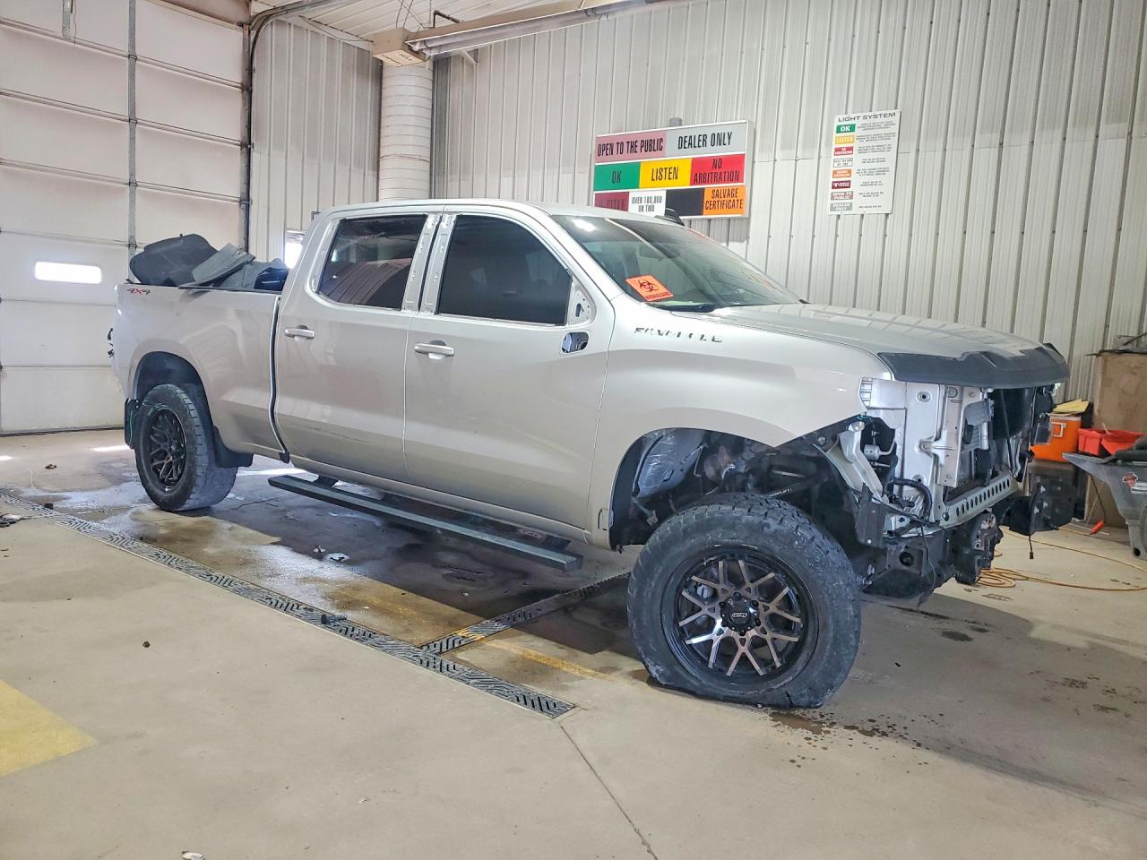 2020 CHEVROLET SILVERADO K1500 LT photo 7