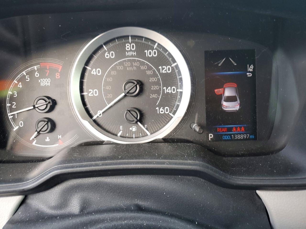 2020 TOYOTA COROLLA LE photo 25