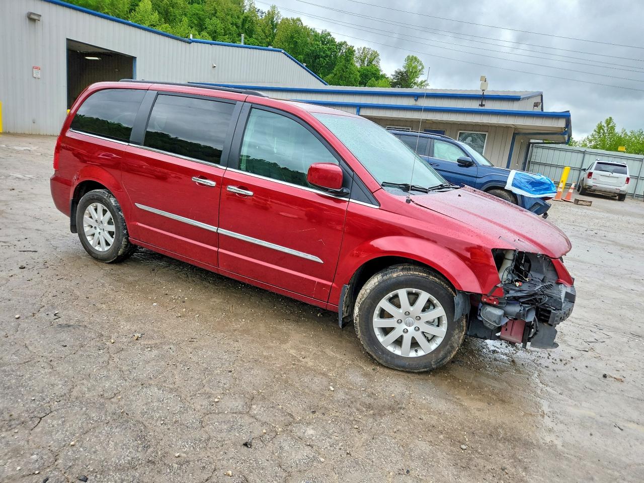 2015 CHRYSLER TOWN & COUNTRY TOURING photo 7