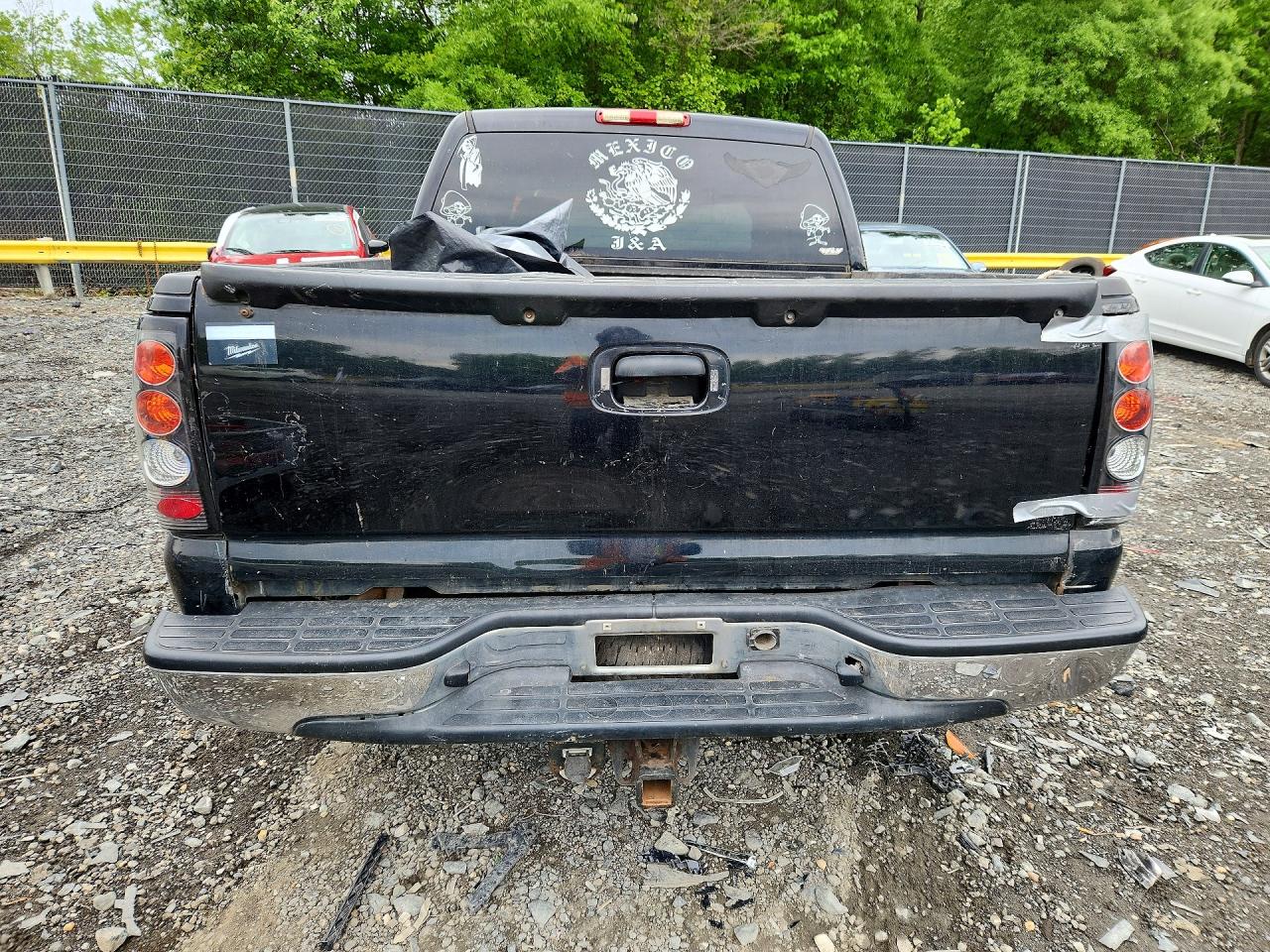 2004 CHEVROLET SILVERADO K1500 photo 11