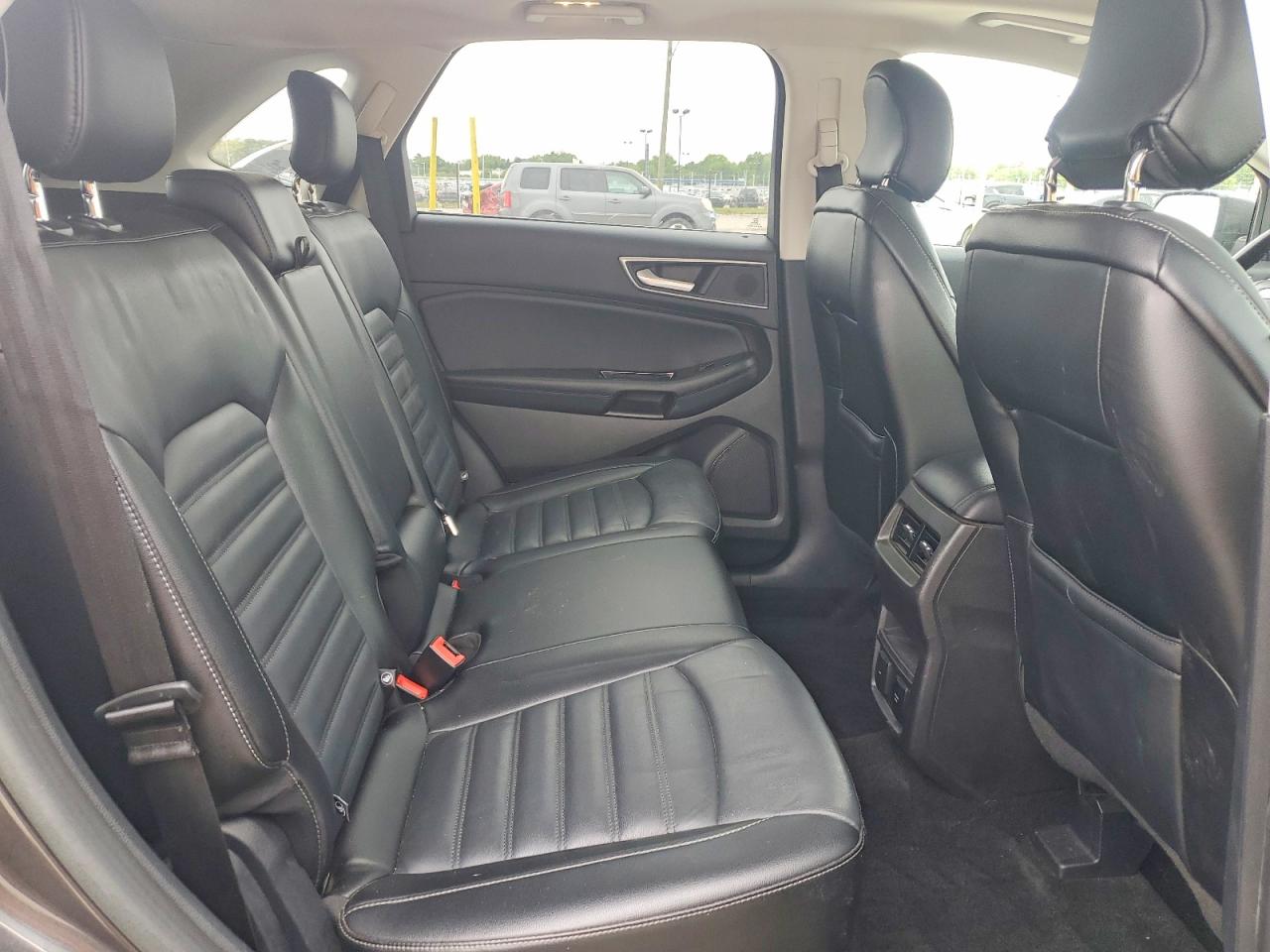 2017 FORD EDGE SEL photo 31