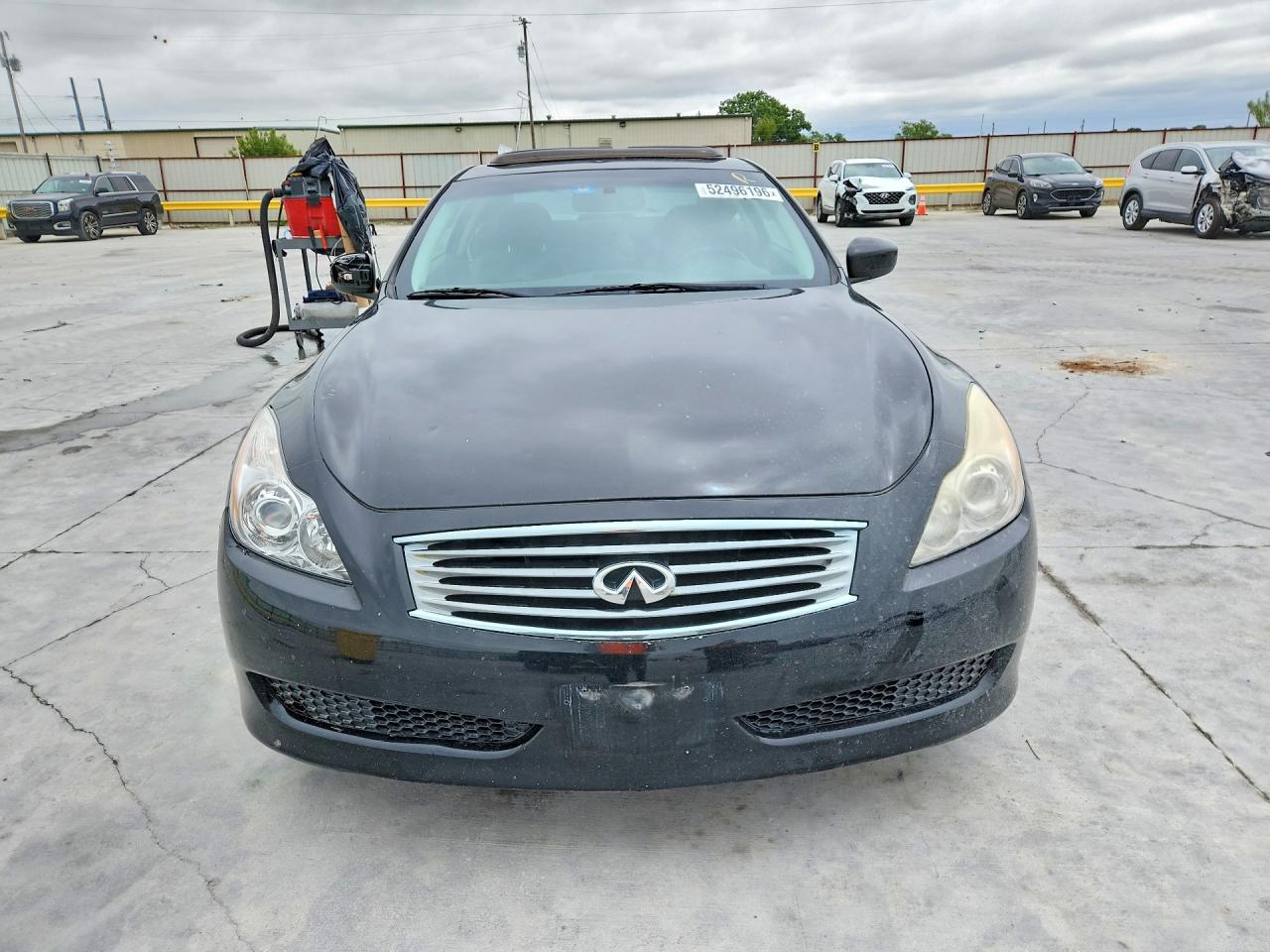 2010 INFINITI G37 COUPE photo 9